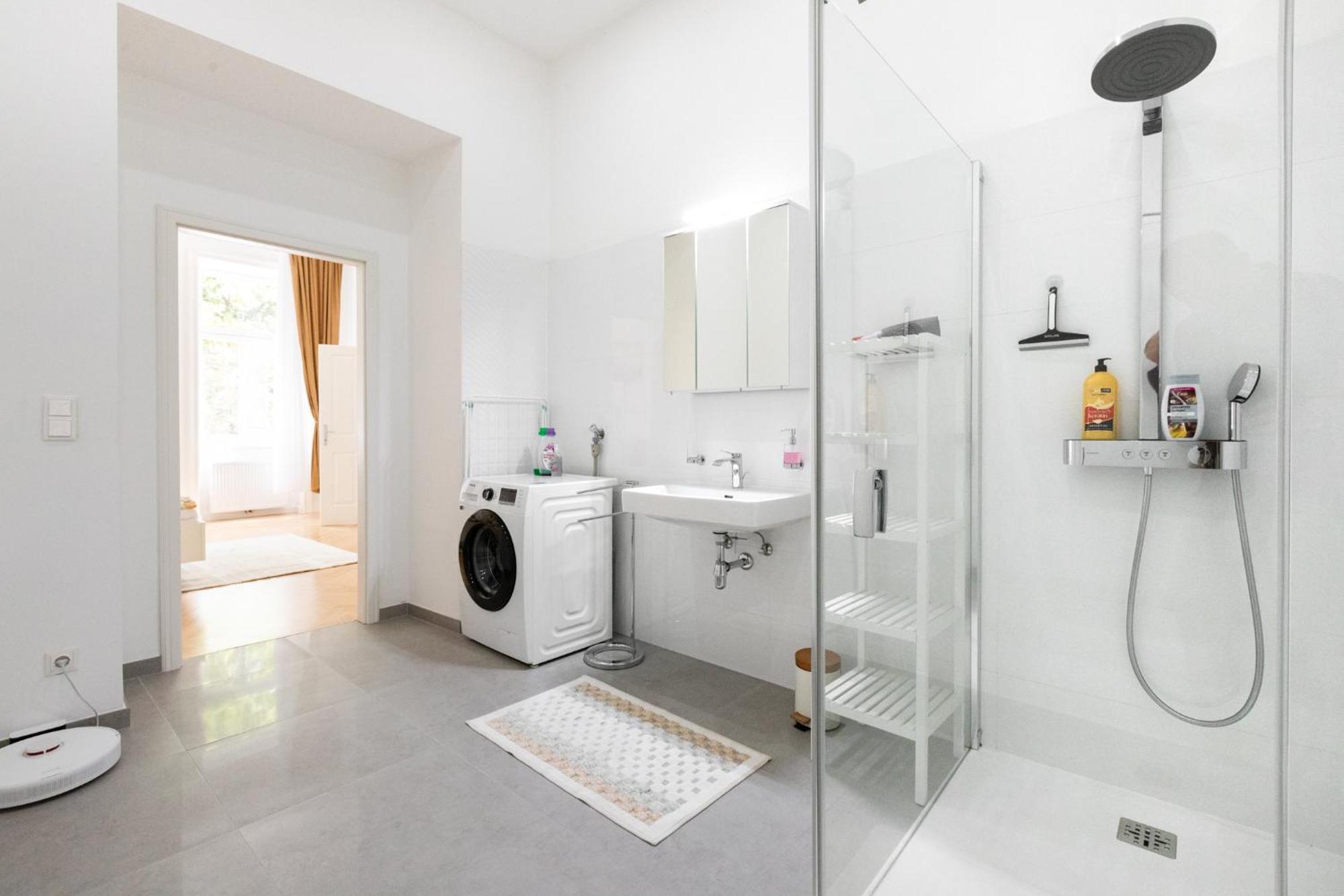 Stilvolle 2 Zimmer Apartment Im Wiener Altbaustil Nahe Donaukanal Екстериор снимка